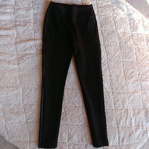 High Waisted Black Leggings
